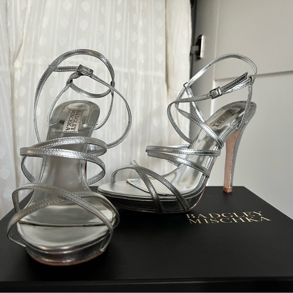 Like new Badgley Mischka Silver Strappy heels in box